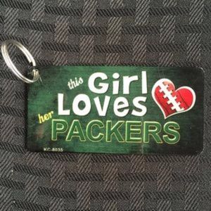 This Girl Loves her Packers Novelty Key Chain